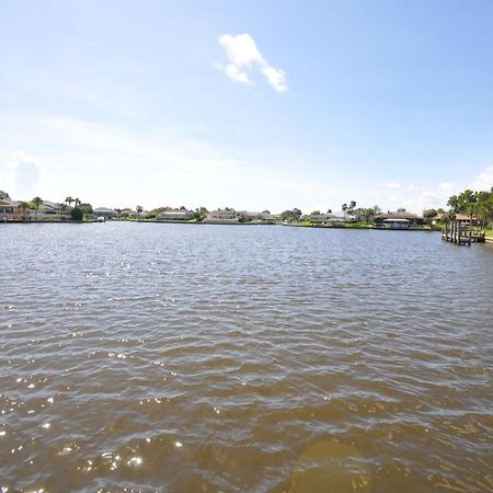 Sunset Bay Beautiful Pool Home - Bring Your Boat Or Jet Ski - Canal With Dock- Sleeps 10 - 4 Bd Palm Coast Esterno foto