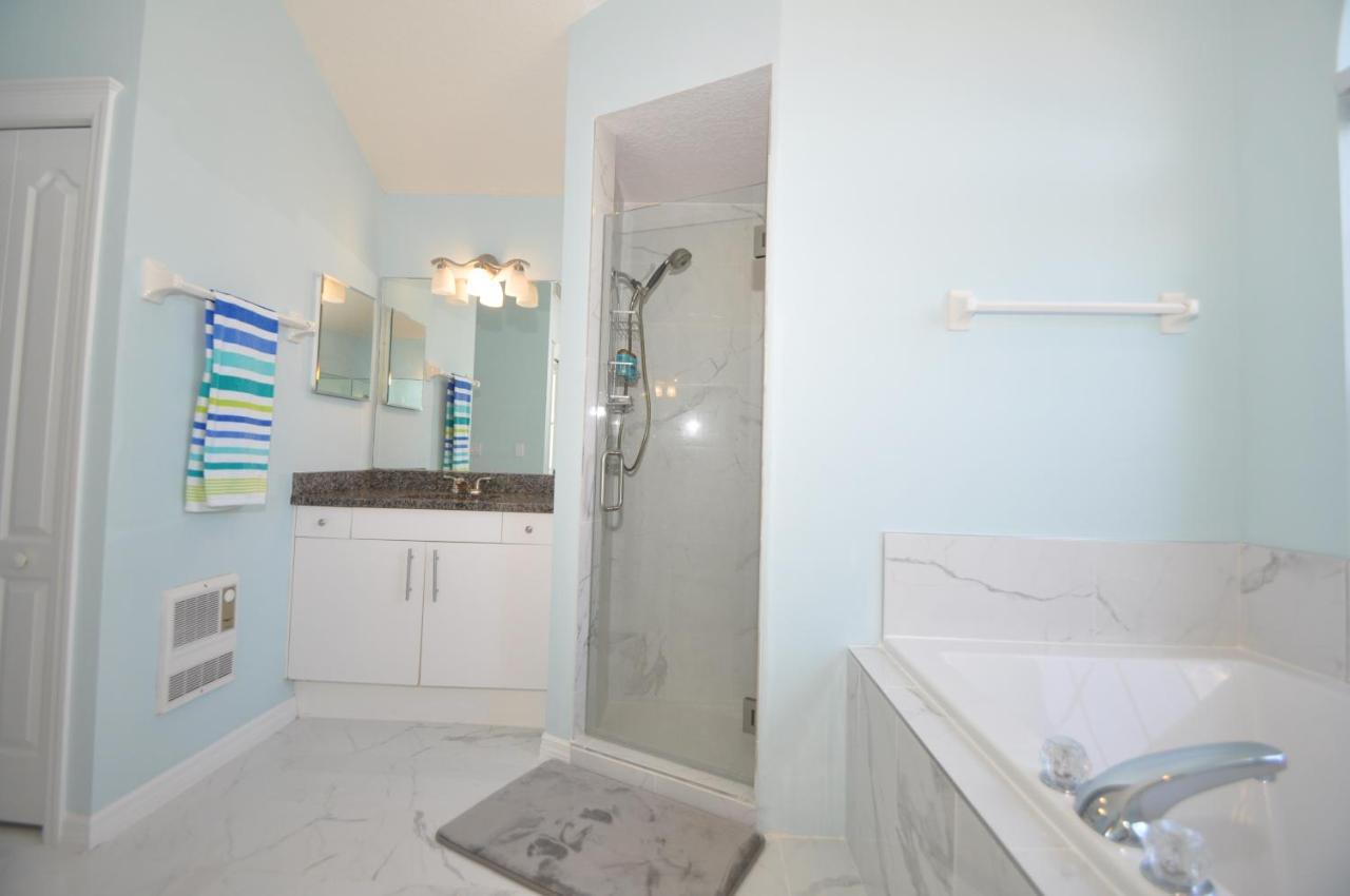 Sunset Bay Beautiful Pool Home - Bring Your Boat Or Jet Ski - Canal With Dock- Sleeps 10 - 4 Bd Palm Coast Esterno foto